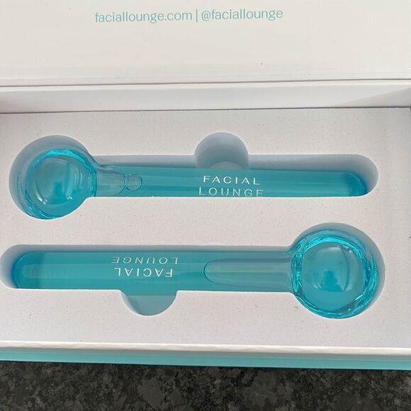 Facial Lounge Cryo-Globes Eliminate puffiness, calm, reduce redness & pore size - Picture 3 of 10